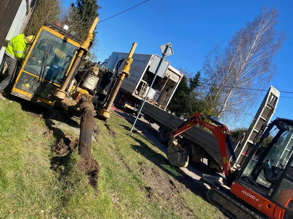 Prace ziemne i wynajem maszyn – AWIPOL